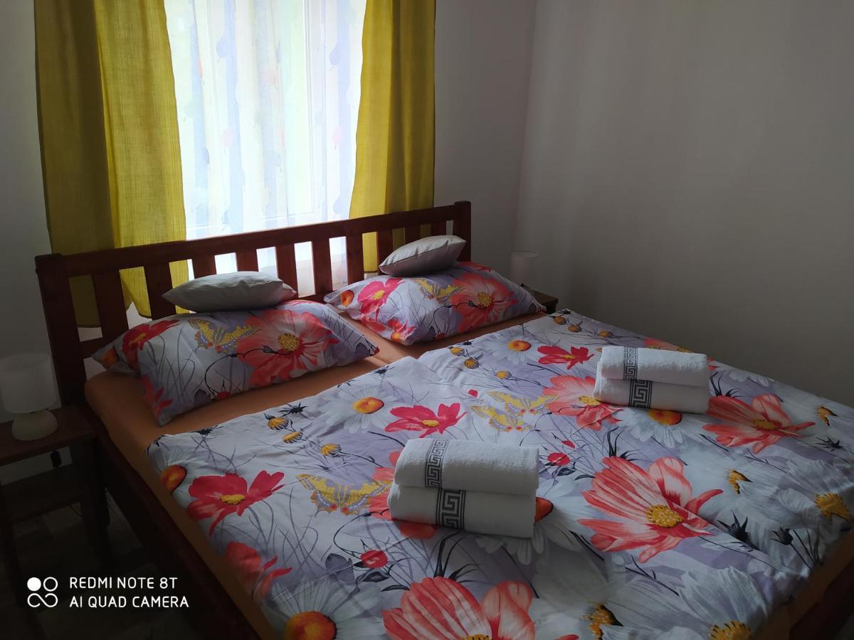 Senk U Kovarny Mariánské Lázně Eksteriør billede